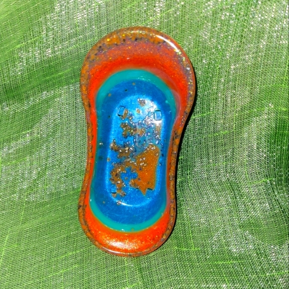 Handcrafted Resin π«§ Soap Dishπ - Picture 8 of 8